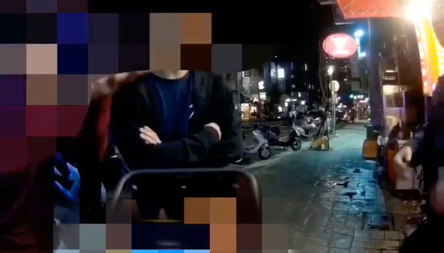 消費糾紛險引肢體衝突 　警方以辣椒水制止