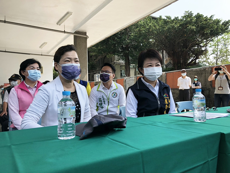 【看問題 】兩個女人的不對稱之戰