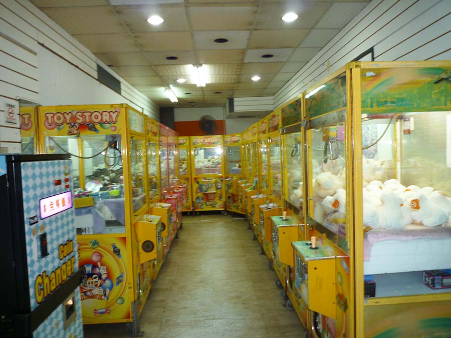 台中娃娃機店 停業至6/8