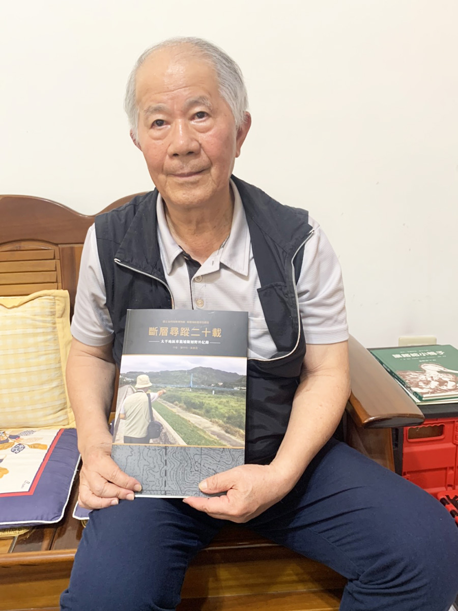 黃豊昌 用2萬張照片記錄921地震