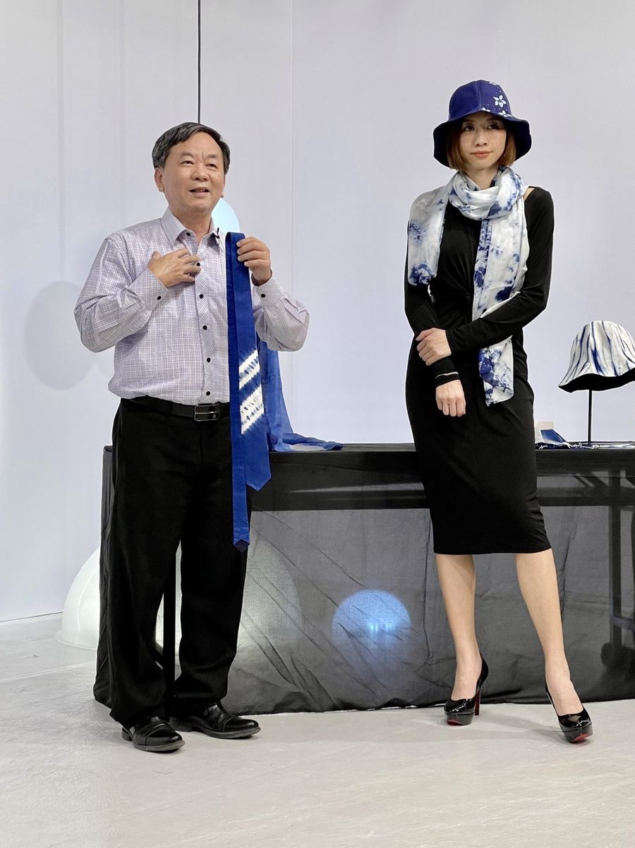 太平藍入選2021台北時裝周設計師時尚展