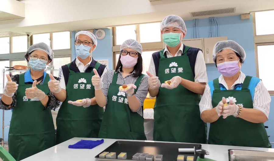 以行動支持身障朋友　中市府推廣公益團體中秋禮盒