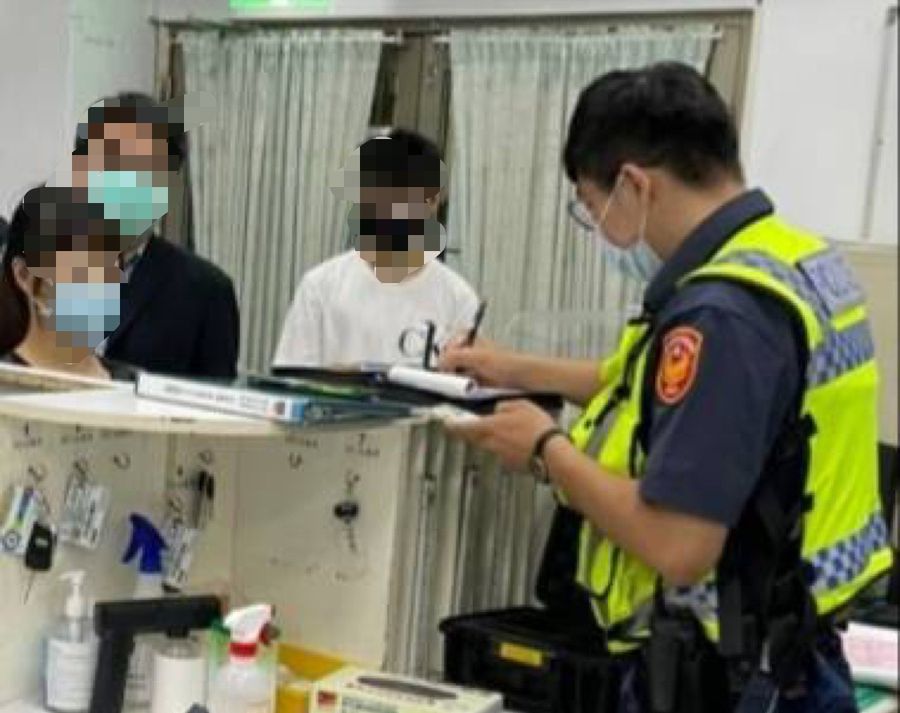撞車尿遁女到案  警開罰18萬吊銷駕照