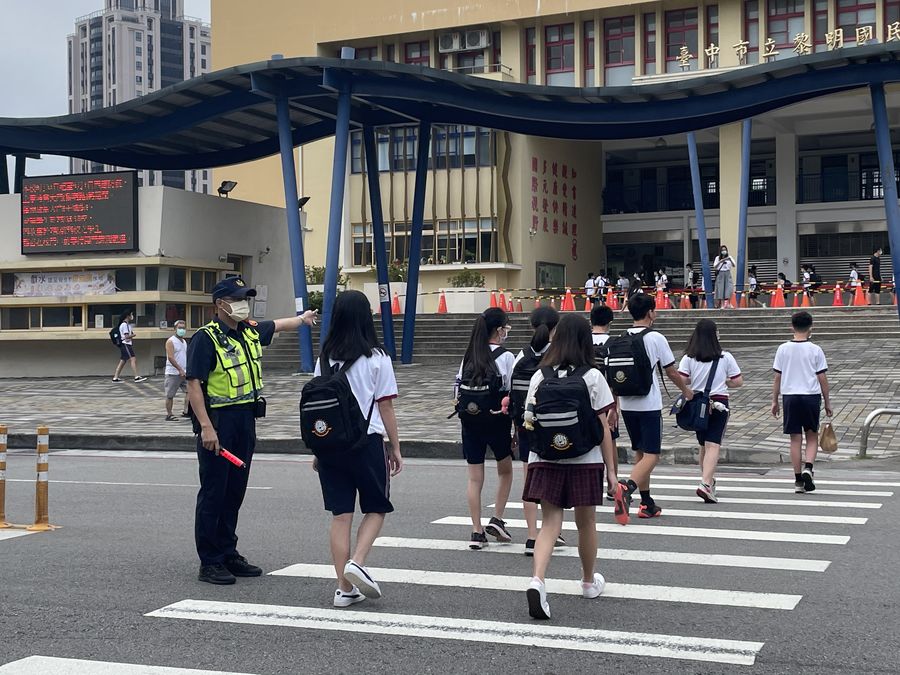 開學了！中市警超前部署逾千警力守護學生安全