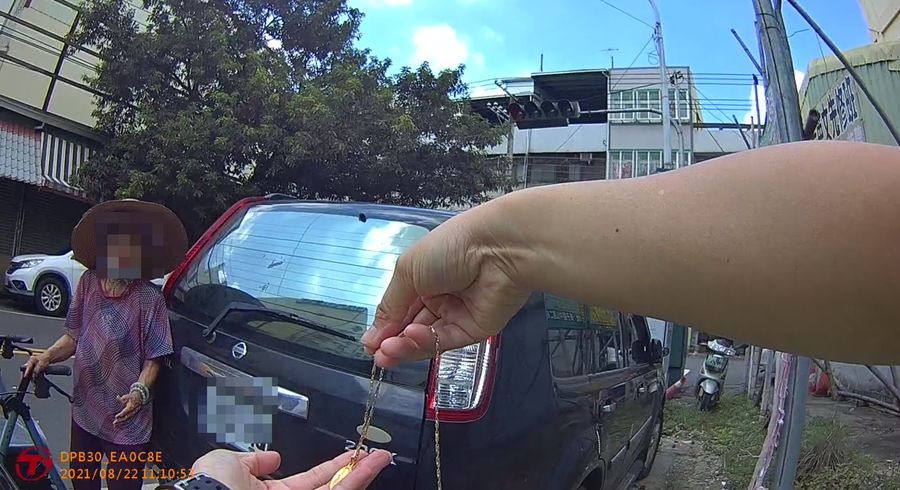 阿嬤遺失金項鍊  警協助找回