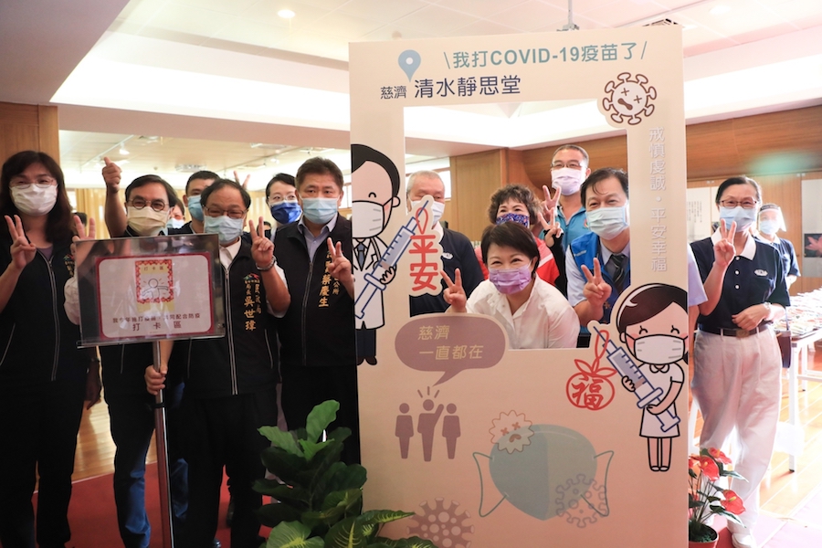中市68歲以上長輩莫德納第二劑開打 盧市長：防護力再提升