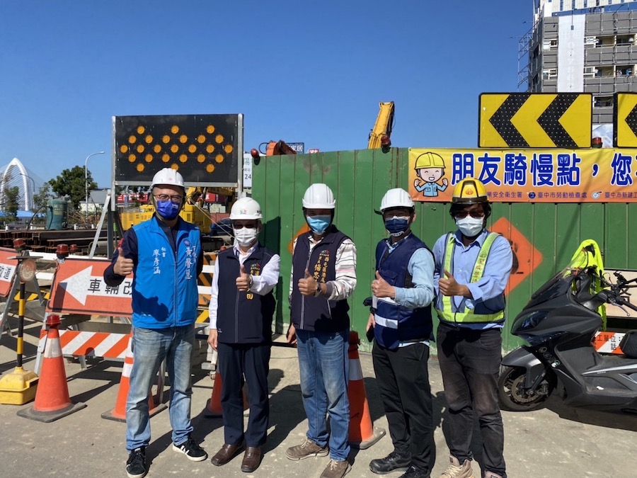 西屯牛埔橋改建進度超前 中市建設局長春節前視察交維狀況