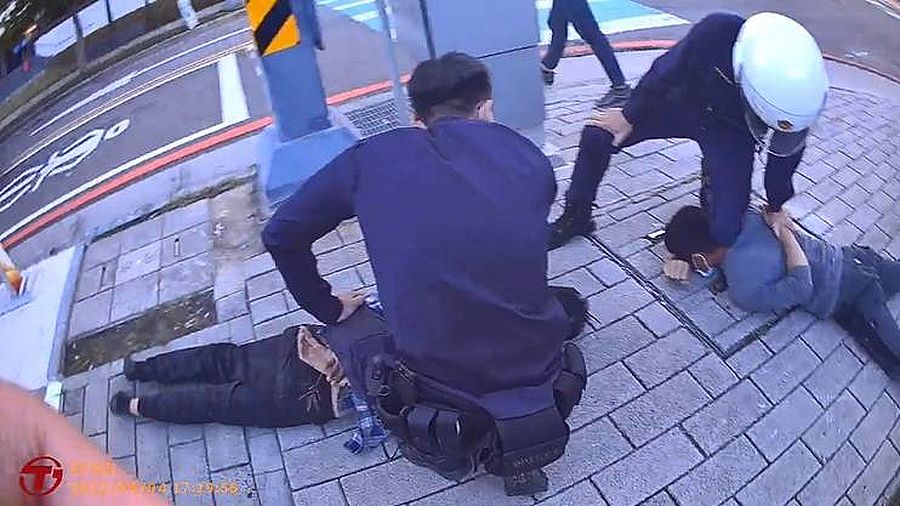 一個眼色不對拔腿就跑 勇警緝獲逃逸移工歸案