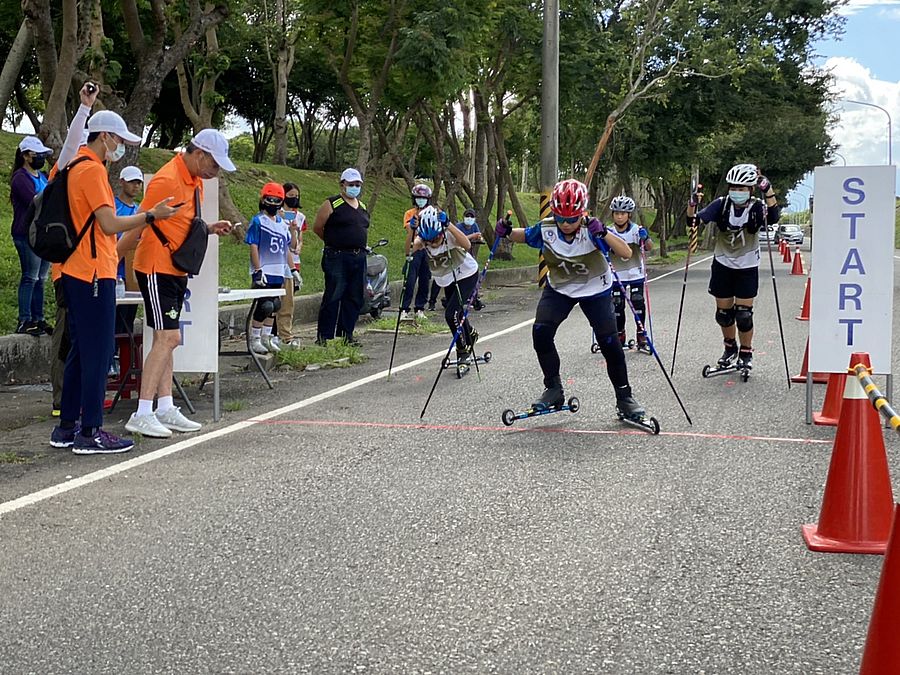 酷運動陸上滑雪！ Roller Ski全國青少年台中競速登場