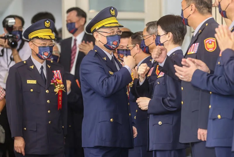 黃明昭上任警政署長 與同仁歡送陳家欽