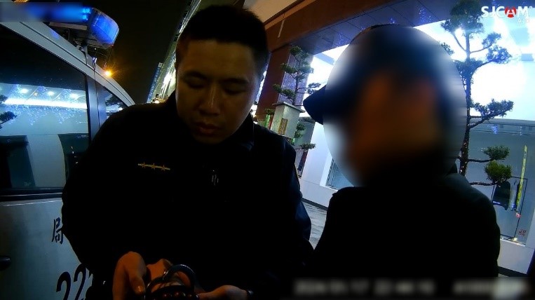 借錢哥到處詐財身揹三條通！鷹眼警識破這特徵活逮
