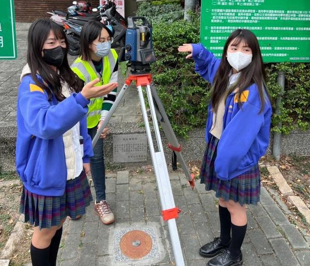 東勢地所埋客庄特色圖根點 地政局長：了解地籍測量重要性
