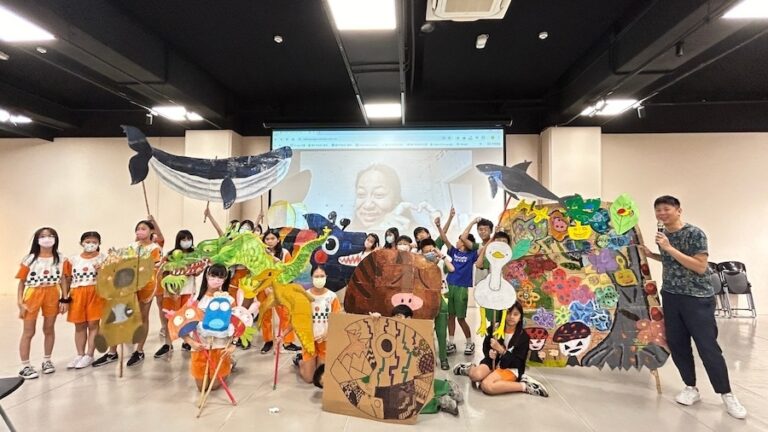 用藝術守護環境 中市纖博館邀印尼藝術家與學童創意交流