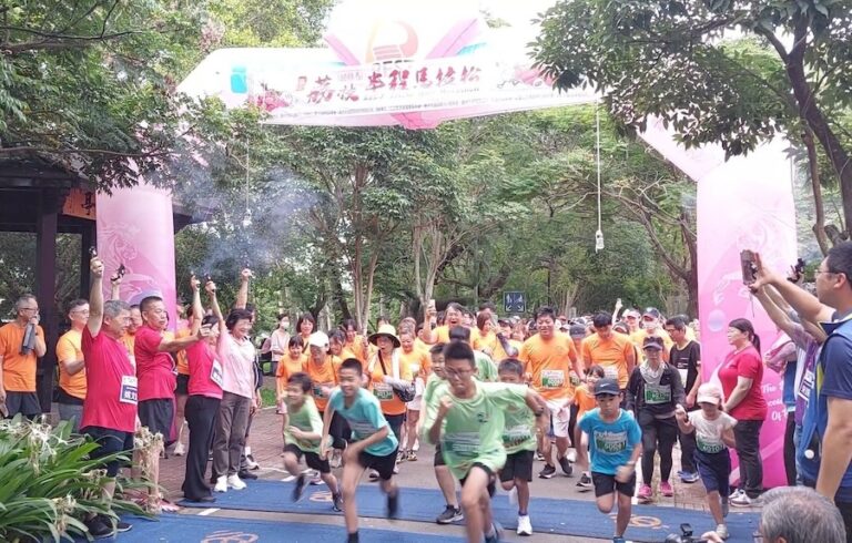 路跑結合神岡荔枝風光景緻 台中荔枝半程馬拉松熱鬧開跑！