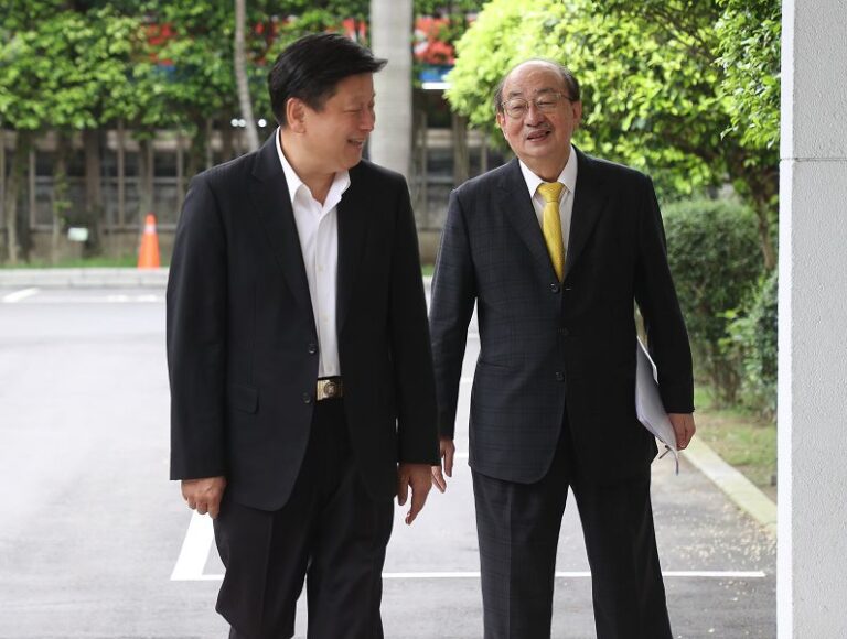 傅崐萁稱綠用花東三案換國會改革 柯建銘：顛倒是非