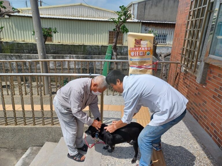 愛毛孩快來施打狂犬病疫苗！ 中市巡迴注射活動7/2起開跑