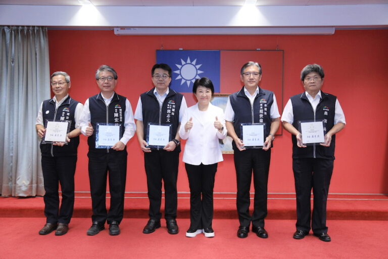 中市府召開永續低碳城市及氣候變遷因應推動會 盧市長：重視地球危機共創永續未來