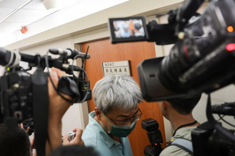 國民黨立委鄭天財國會辦公室遭搜索