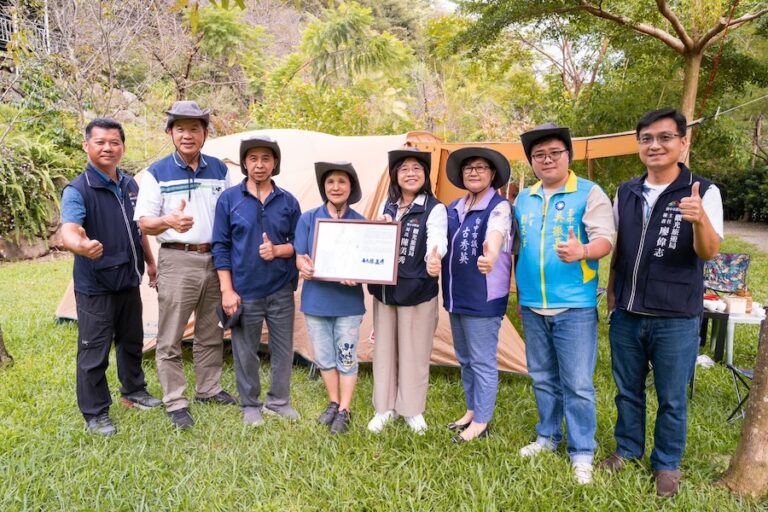 中市首家原住民地區既有露營場取得設置登記 觀旅局輔導露營場合法化邁向新進程