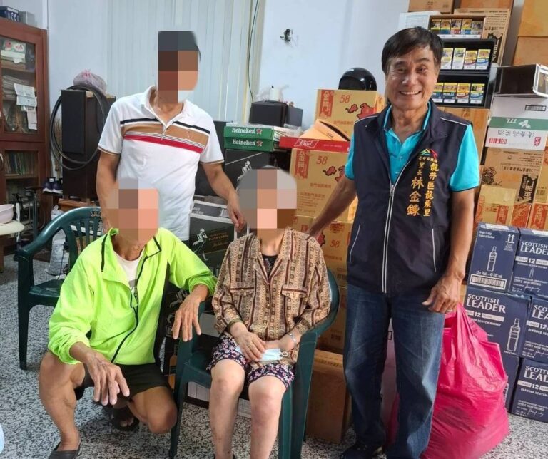 姐弟40年未見！ 警靠「這本」助9旬嬤尋親與弟重逢