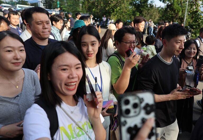 法辦陸生 賴政府也要搞戒嚴嗎?  /  楚何