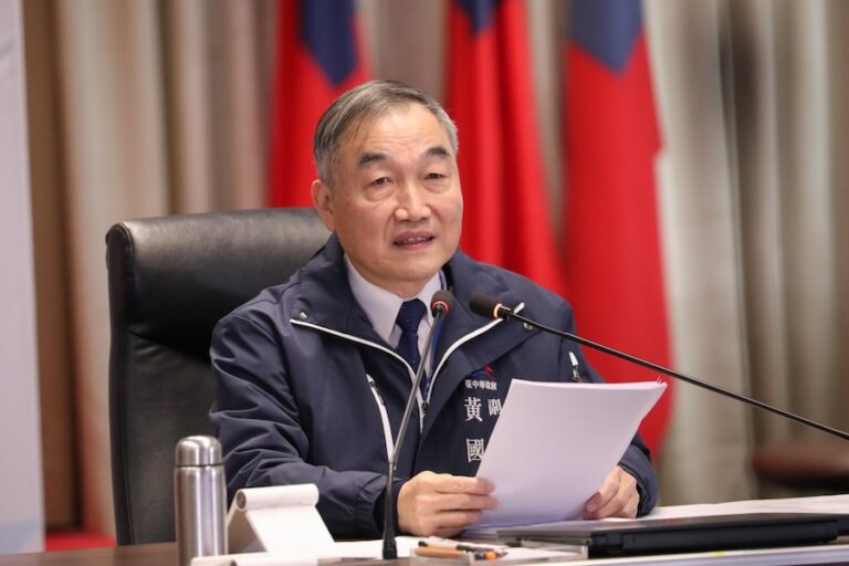 歡慶春節！ 中市府暖心服務不打烊 黃副市長籲勿酒駕、注意行車安全