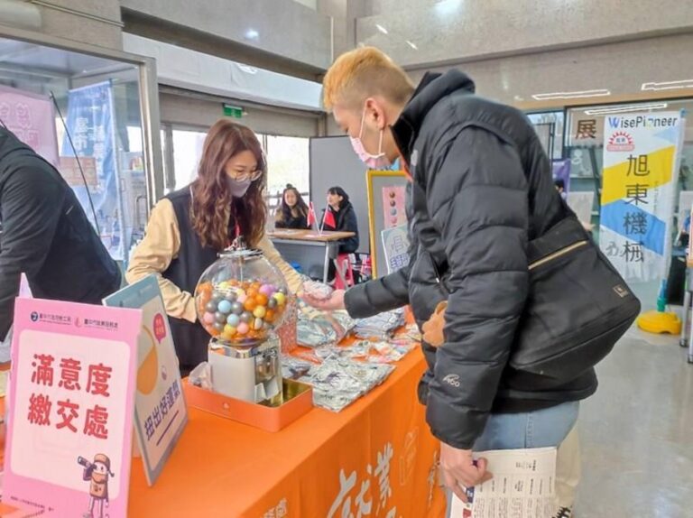 女力重返職場展薪再就業！ 中市3月徵才逾9,000職缺等您來