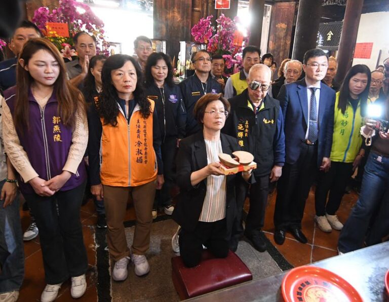 鹿港龍王祭 王惠美擲筊請示 擇定5月3日舉辦