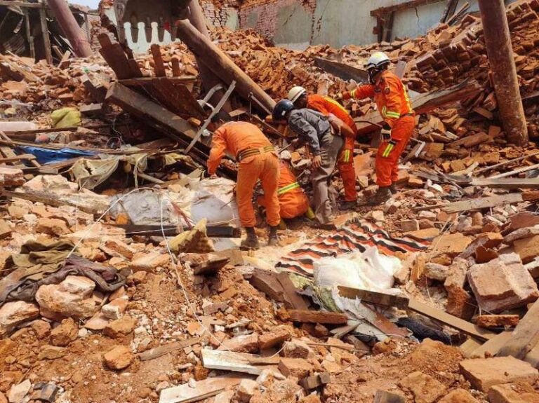 緬甸地震1600死 軍政府續轟炸反抗勢力 聯合國批難以置信