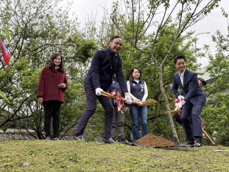 藍醞釀推多項公投議題 朱立倫：反廢死是共識