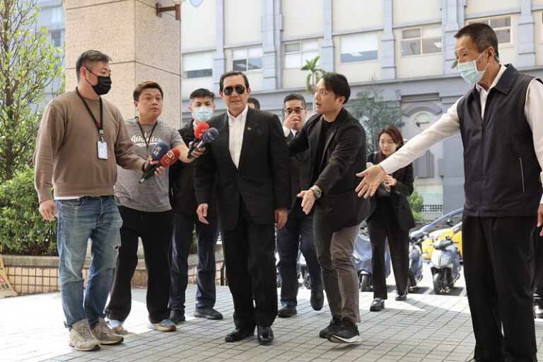 陸生說「中國台北」 馬英九遭移民署約談 憂處分會影響兩岸民間交流 也對台灣毫無好處