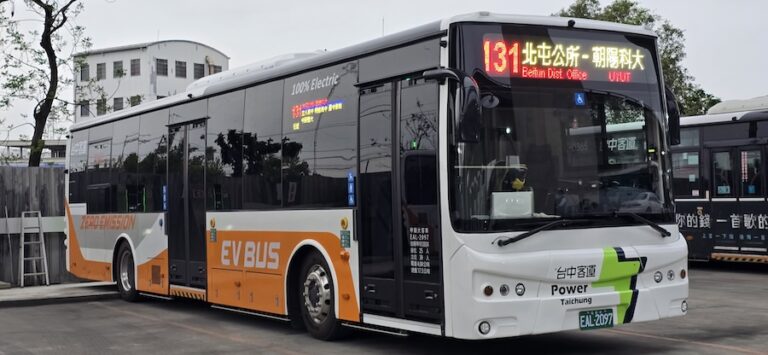 中市電動公車再添生力軍！ 131路公車4月起上路服務