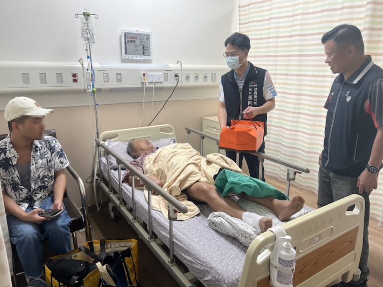 沙鹿連環車禍  中市府啟動關懷慰問傷者並提供協助