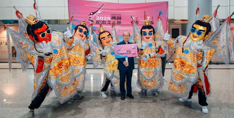 三太子、霹靂布袋戲、天選樂團 跨界共演 桃園閩南文化節 超狂快閃震撼登場