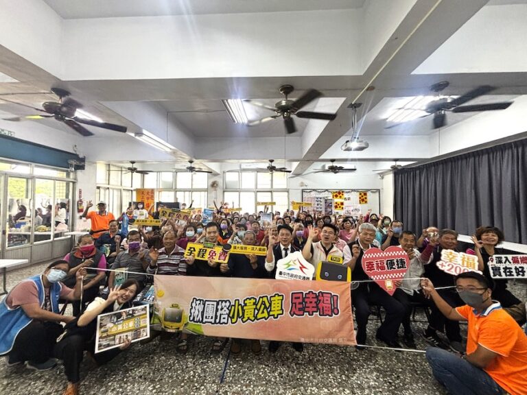 26條路線打造高齡友善交通！中市小黃公車延駛嘉惠長者出行服務