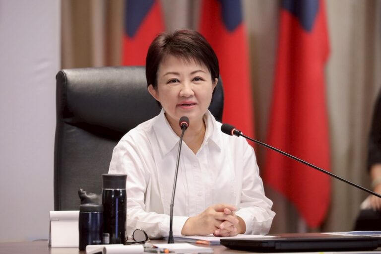 全國首創！公告不良業者 中市府加強無卡分期消費停看聽 盧市長：有效提升消費警覺