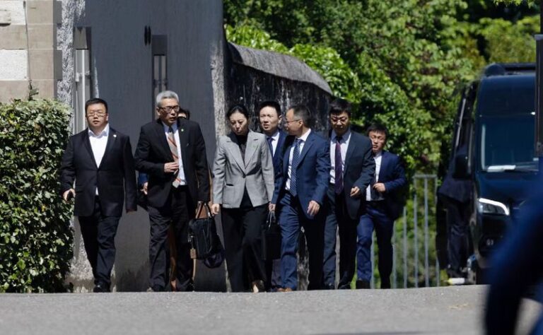 美中貿易磋商首日會議結束 川普：取得重大進展