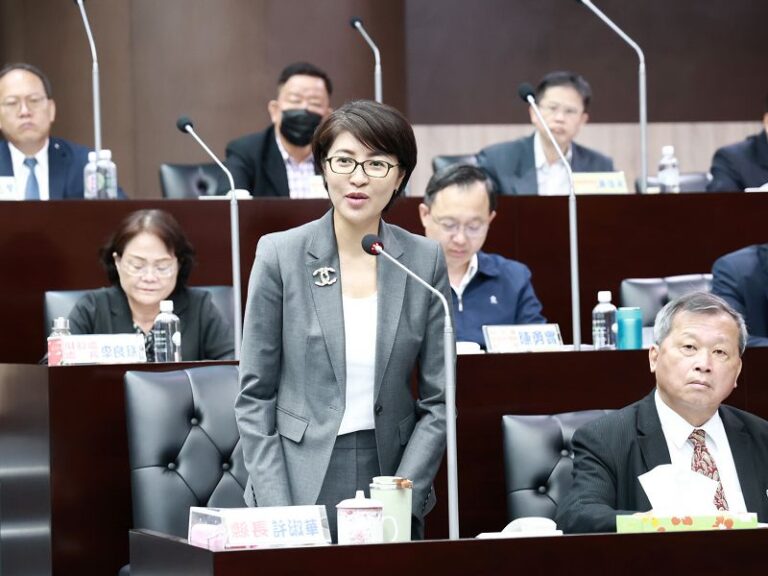 南投縣明年底完成幸福巴士2.0布建計畫 滿足長者交通需求