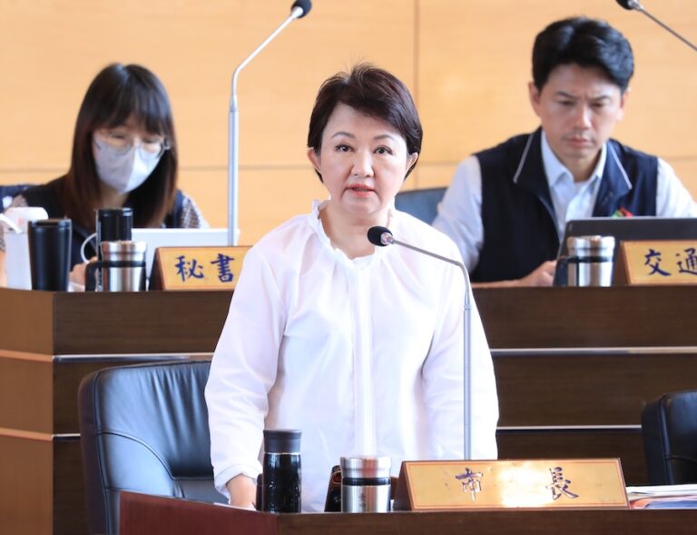 籲中央勿「順我者昌、逆我者亡」 盧市長重申：爭取乾淨空氣不退讓、做到最後一刻