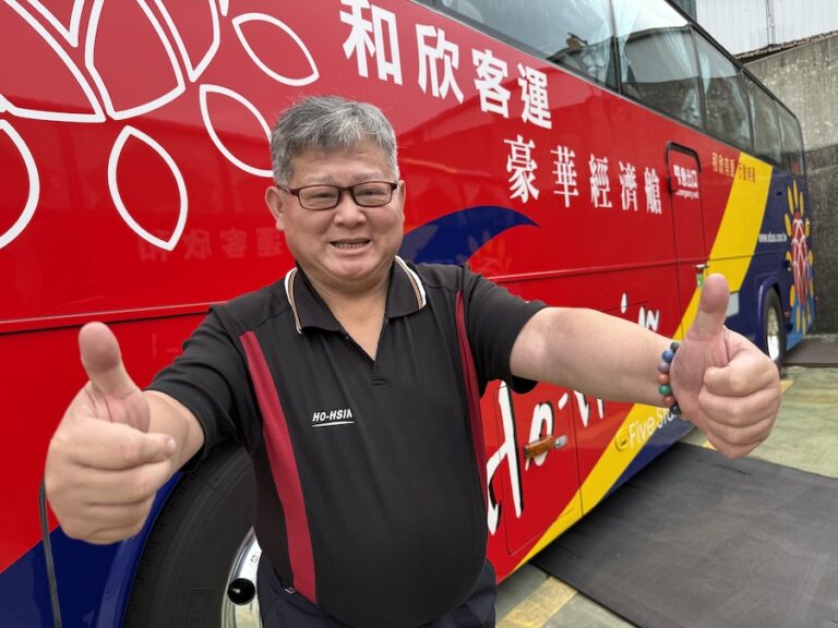 職人精神！台中公車駕駛下午5時睡、凌晨3時起 為你準時發首班車