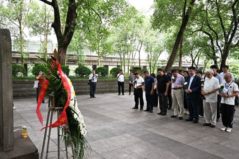 兩岸同悼張自忠烈士 英魂永不朽