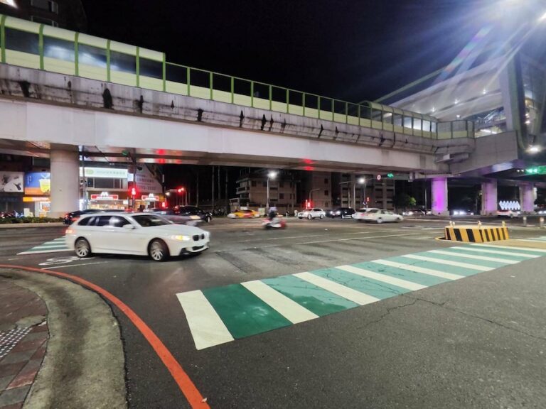 突發瞬間強降雨！文心路積水20分鐘消退 中市府：加速推動排水系統升級