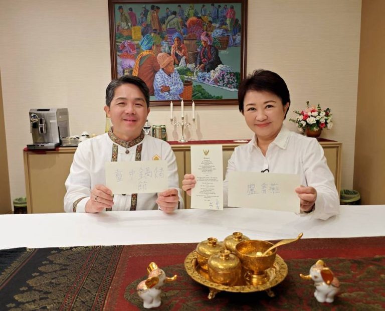 溫暖笑容傳遞泰式熱情！ 盧市長與泰國駐台代表拍「台中鍋烤節」形象影片