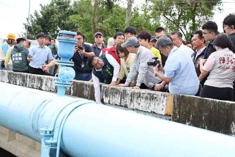行政院長卓榮泰視察白河、後壁 宣布啟動「雲嘉南前進指揮所」