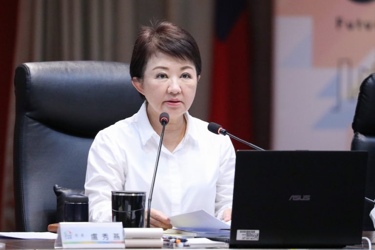 守護交安強化四大宣導面相 盧市長：商圈增設行人號誌讓民眾逛街更安心
