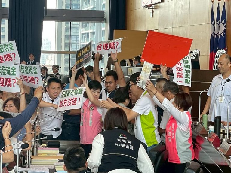 中市議會民進黨團要求市府普發5萬 國民黨團：黨意凌駕專業 2025-09-15