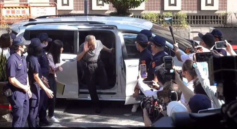 北院重開羈押庭 柯文哲、應曉薇維持原交保