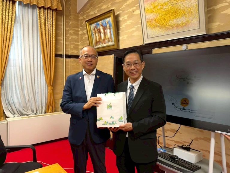 中市府參訪姊妹市宮崎縣受熱情歡迎 日媒專題報導肯定盧市長施政