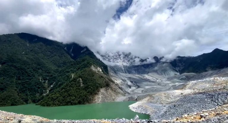 馬太鞍溪堰塞湖威脅仍在 農業部提開道運土石或建梳子壩方案