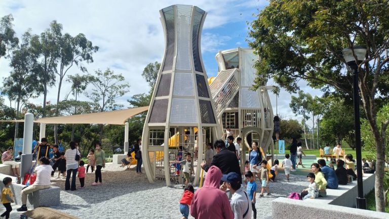 台中親子出遊新去處！后里環保公園「孩籽世界遊戲場」攀爬、彈跳、交通學習一次滿足